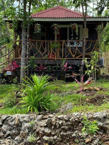 Apartamento Lar'amar Hillside Cabin Rental