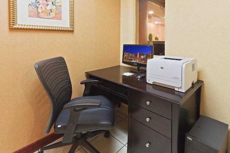 Hotel Holiday Inn Santa Fe