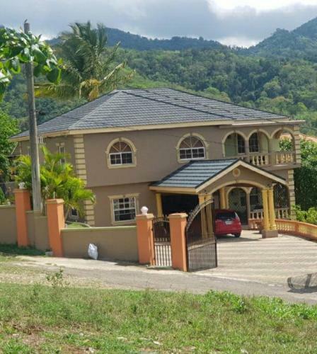 Rustik Inn Cozy Home Away From Home