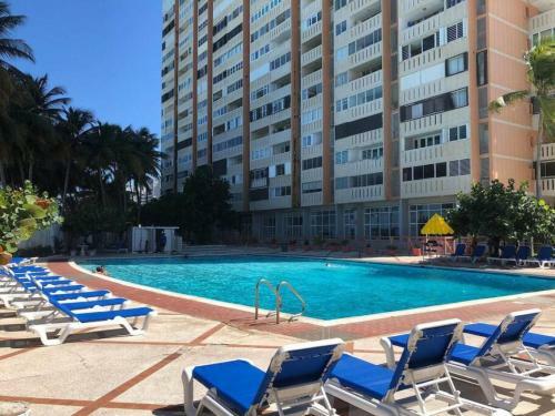 Apartamento Kasa Blue Ocean - 2 Bed 2 Bath For 4 Ocean View Balcony Beachfront Condo Pool