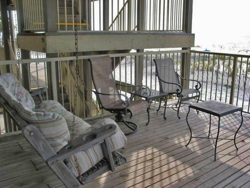Sandpiper Beachfront Condos By Bender Vacation Rentals