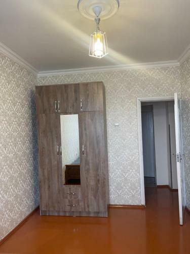 Lh House