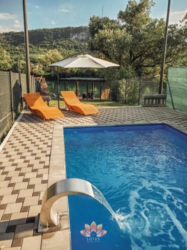 Villa Holiday Home Lotus