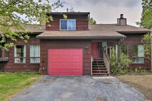 Pet Friendly Anchorage Retreat With Deck And Yard