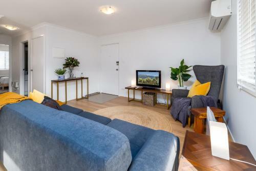 Apartamento Charming 1-bed With Courtyard Near Acu