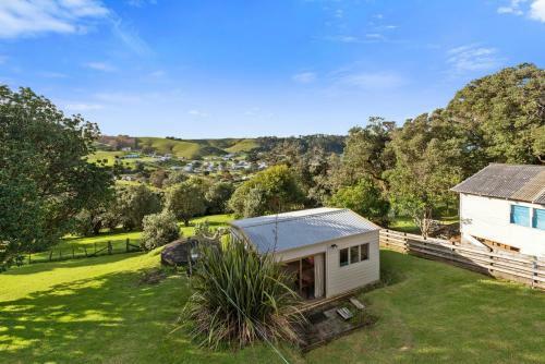Martin's Bay Magic - Martins Bay Holiday Home