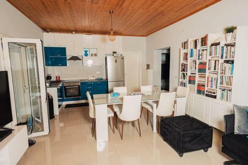 Hostal Vila&apartments Kadare