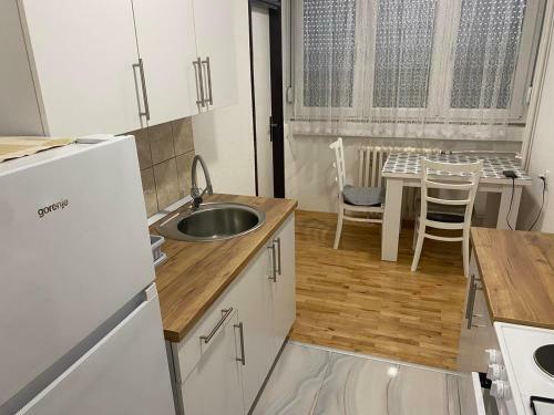 Apartamento Stan Na Dan 50 Bam Po No?enju