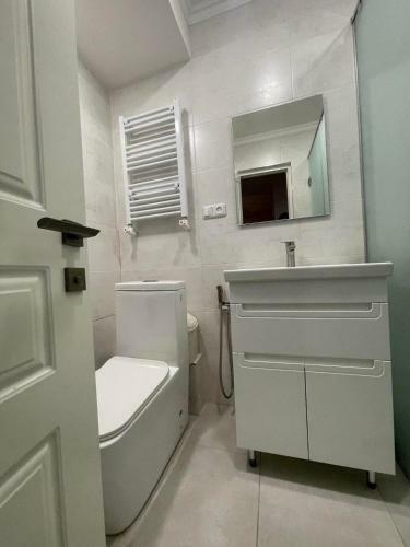 Deluxe Apartment In The City Center
