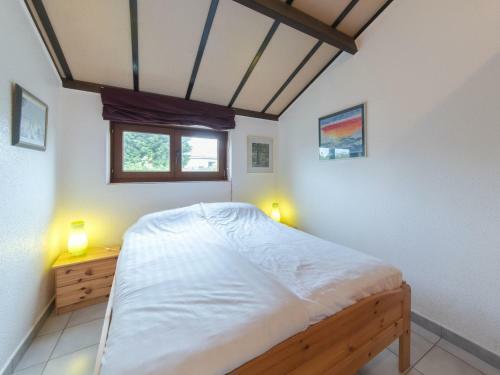 Holiday Home Noordzeepark Zeewind 2-6