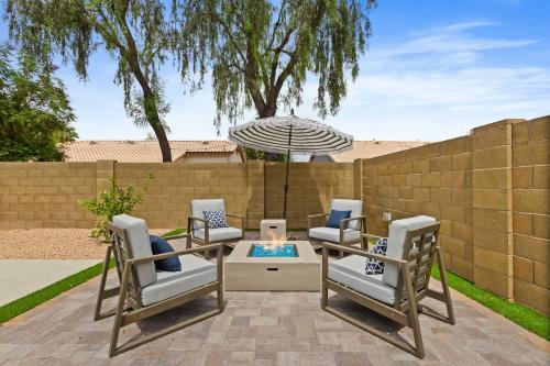 Amazing Chandler Home With Putting Green And Pool