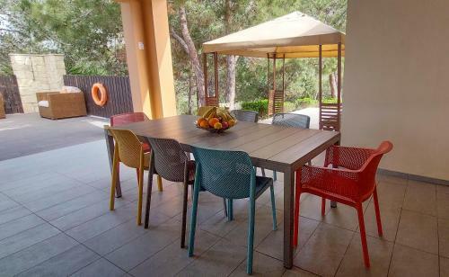 Villa Pine And Olive Seahouse