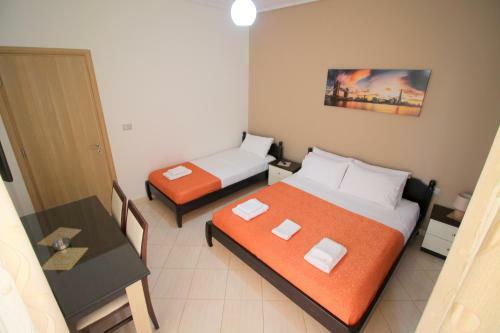 Downtown Hotel