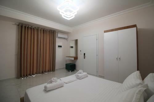 Hotel Golden Hill Ksamil