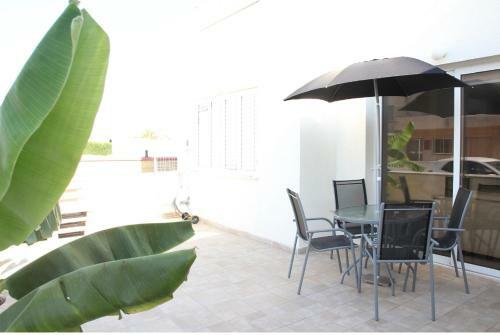 Lovely 2 Bedroom Ground Floor Apartment