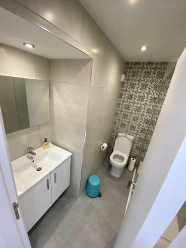 Casa Azzuro - Luxurious Modern Apartment Kapparis