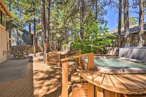 Flagstaff Getaway With Hot Tub And Wood Fire Pit!