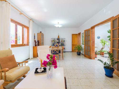 Agaete Pupe Home By Canariasgetaway
