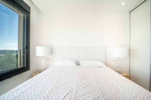 Spectacular Apartment In Las Colinas - Ls21lc