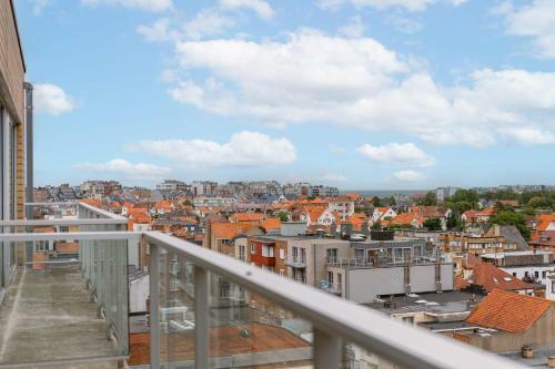 Charming Apartment Near The Beach With Balcony