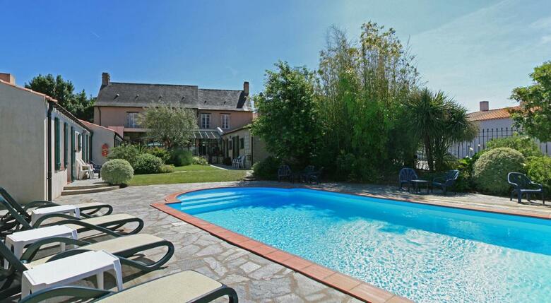 Hotel Relais Du Silence - Domaine Le Martinet