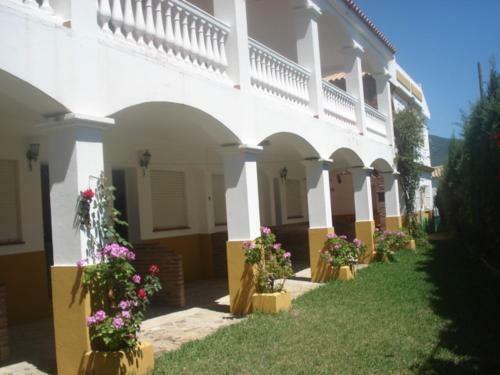 Apartamentos Bolonia Paraiso