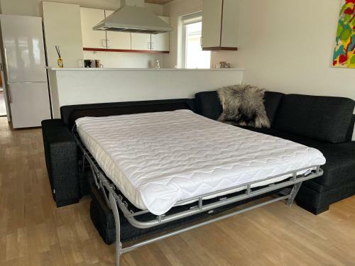 Great Apartment With Sea View & Balcony
