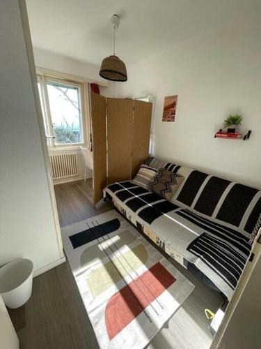 Hostal Independent Room With Stunning View In Pully