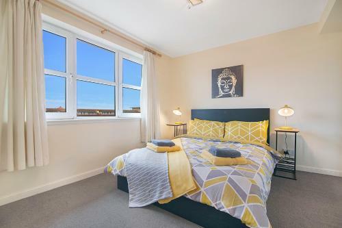 Bannermill Place - Beach Penthouse Apartments