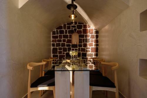 Bed & Breakfast Acro Blue Luxury Villas