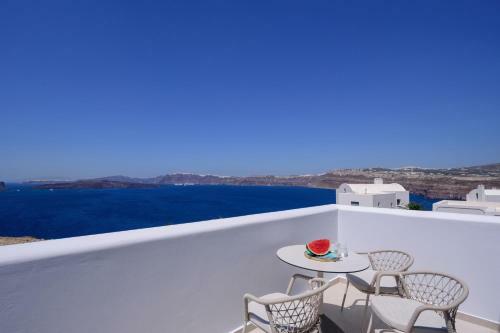 Bed & Breakfast Acro Blue Luxury Villas