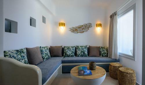 Bed & Breakfast Acro Blue Luxury Villas