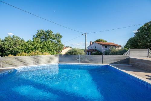 Apartment Mariuccia With Private Pool