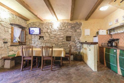 Apartman Lena