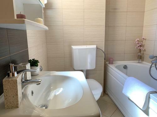 Apartmani Petra