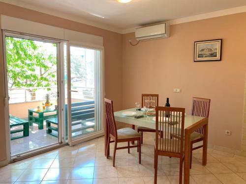 Apartmani Petra