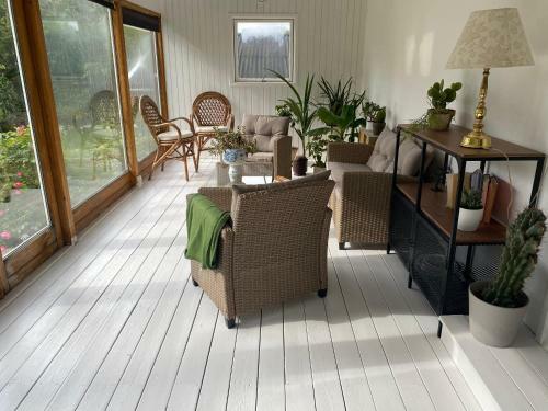 Spacious & Well Located Villa Apartement