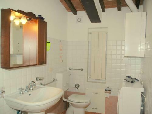 Apartment Valdilucciole 1