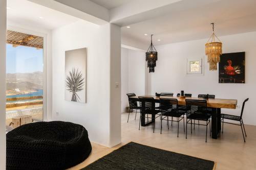 Halu Luxury Villa - 5 Bedroom