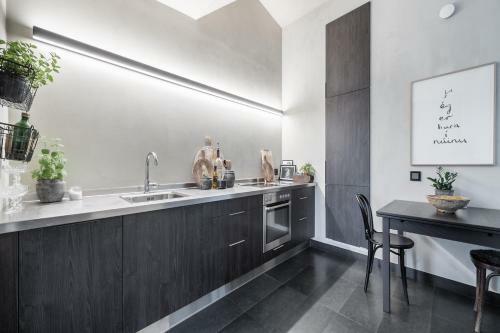 Cozy Reykjav�k Apartment - Great City View