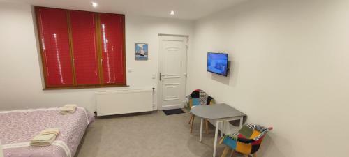 Guest Houses 28 & 40