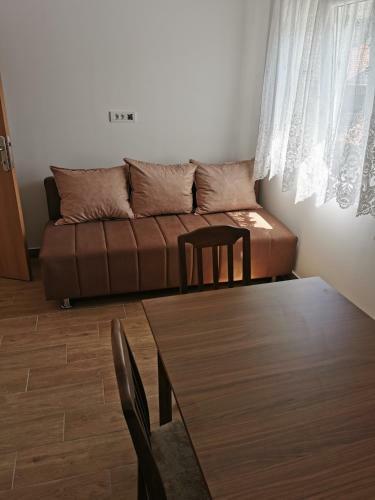 Ana Apartmani Zelenika