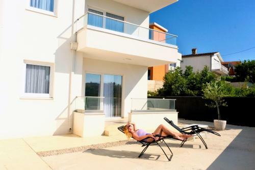 Hotel Aura Lux With Swimming Pool