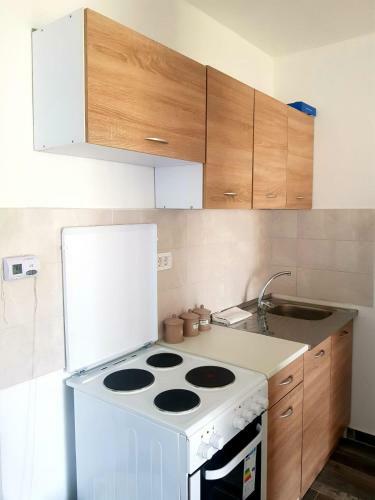 Ugrenovi? Apartmani