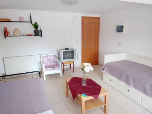 Panagos Quiet Hidden Apartments