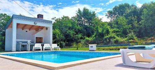 Villa Amoena With Pool And Sauna Near Novigrad