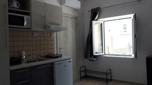 Hostal Studio Apartments Ilija