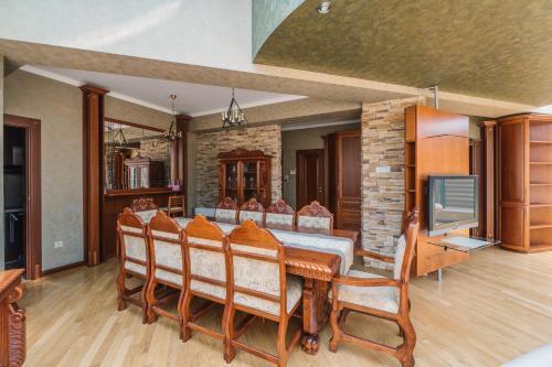 Apartamento Penthouse Barjaktar
