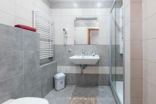 Hostal Room In Guest Room - Valensija - Large Suite