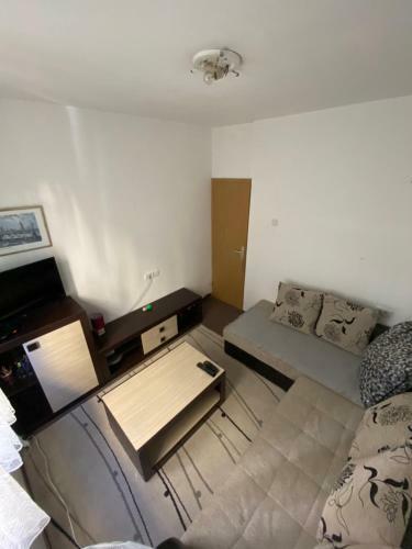 Apartamento Akala Rooms